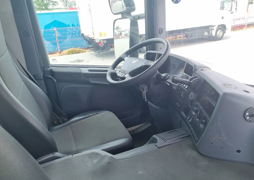 Scania P280 - Benne à ordures ménagères: photos 5 Scania P280 - Benne à ordures ménagères: photos 5