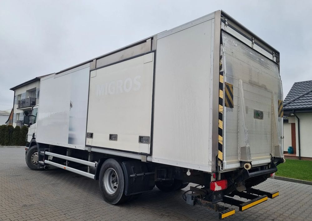 Scania P400 - Camion frigorifique: photos 3 Scania P400 - Camion frigorifique: photos 3