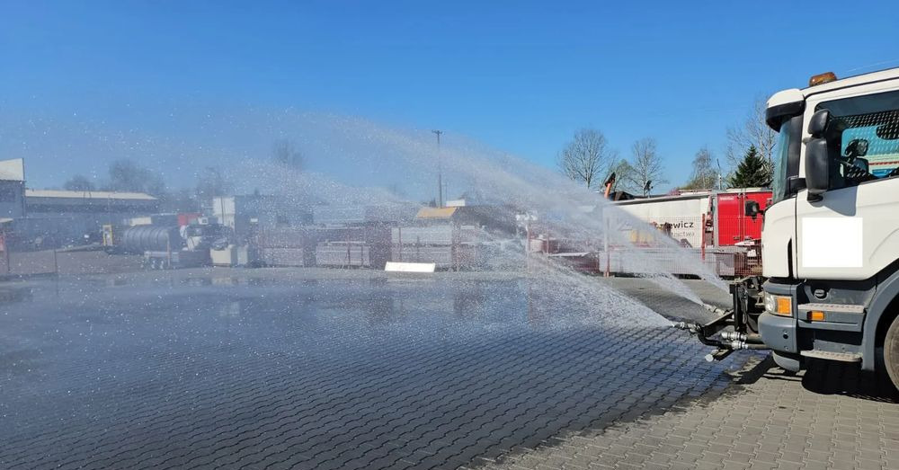 Scania SCANIA P360 Myjka drogowa - Benne à ordures ménagères: photos 2 Scania SCANIA P360 Myjka drogowa - Benne à ordures ménagères: photos 2