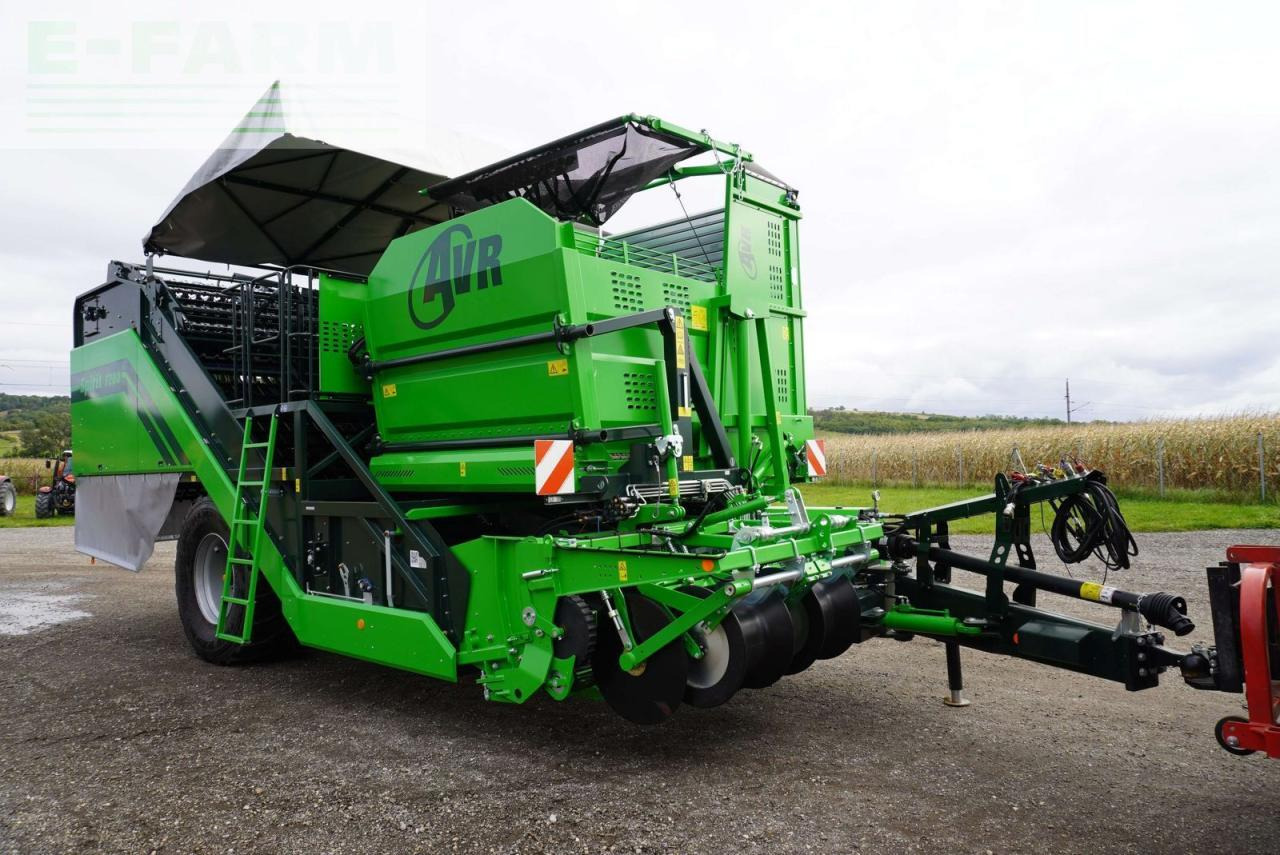 AVR kartoffelroder spirit 7200 - Arracheuse de pommes de terre: photos 1 AVR kartoffelroder spirit 7200 - Arracheuse de pommes de terre: photos 1