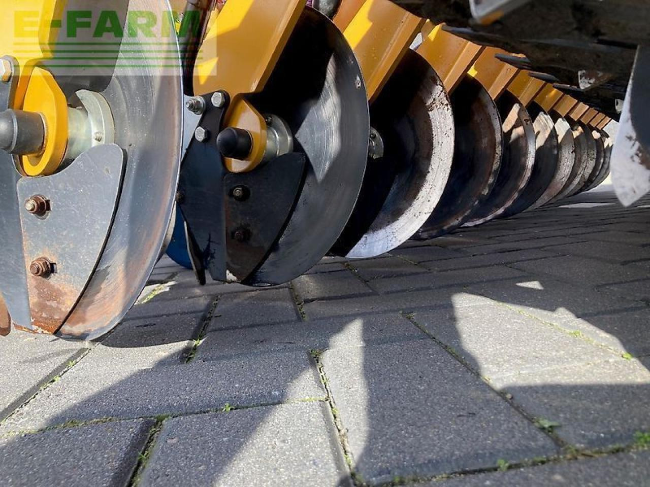 Alpego rotodent bf-300 + zaaimachine - Outils du sol: photos 3 Alpego rotodent bf-300 + zaaimachine - Outils du sol: photos 3