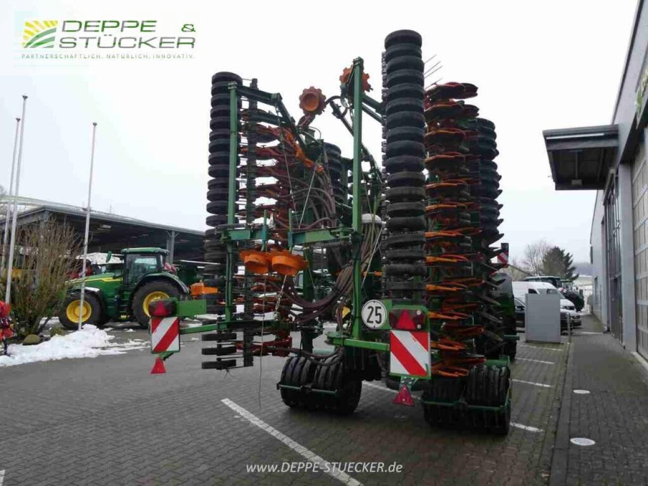Amazone cirrus 6001 - Semoir: photos 4 Amazone cirrus 6001 - Semoir: photos 4
