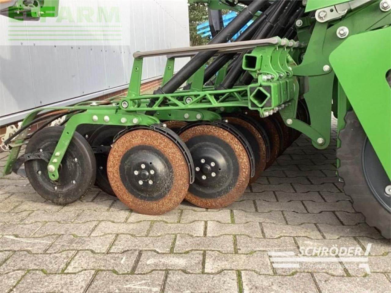 Amazone kx 3001 / cataya 3000 super - Combiné de semis: photos 4 Amazone kx 3001 / cataya 3000 super - Combiné de semis: photos 4