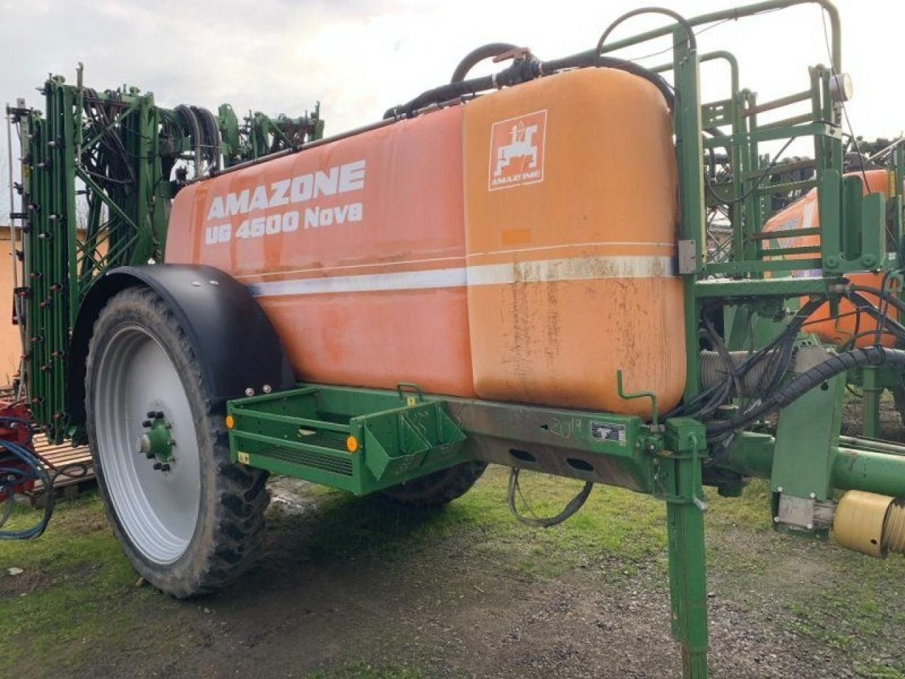 Amazone ug 4500 nova - Pulvérisateur traîné: photos 4 Amazone ug 4500 nova - Pulvérisateur traîné: photos 4