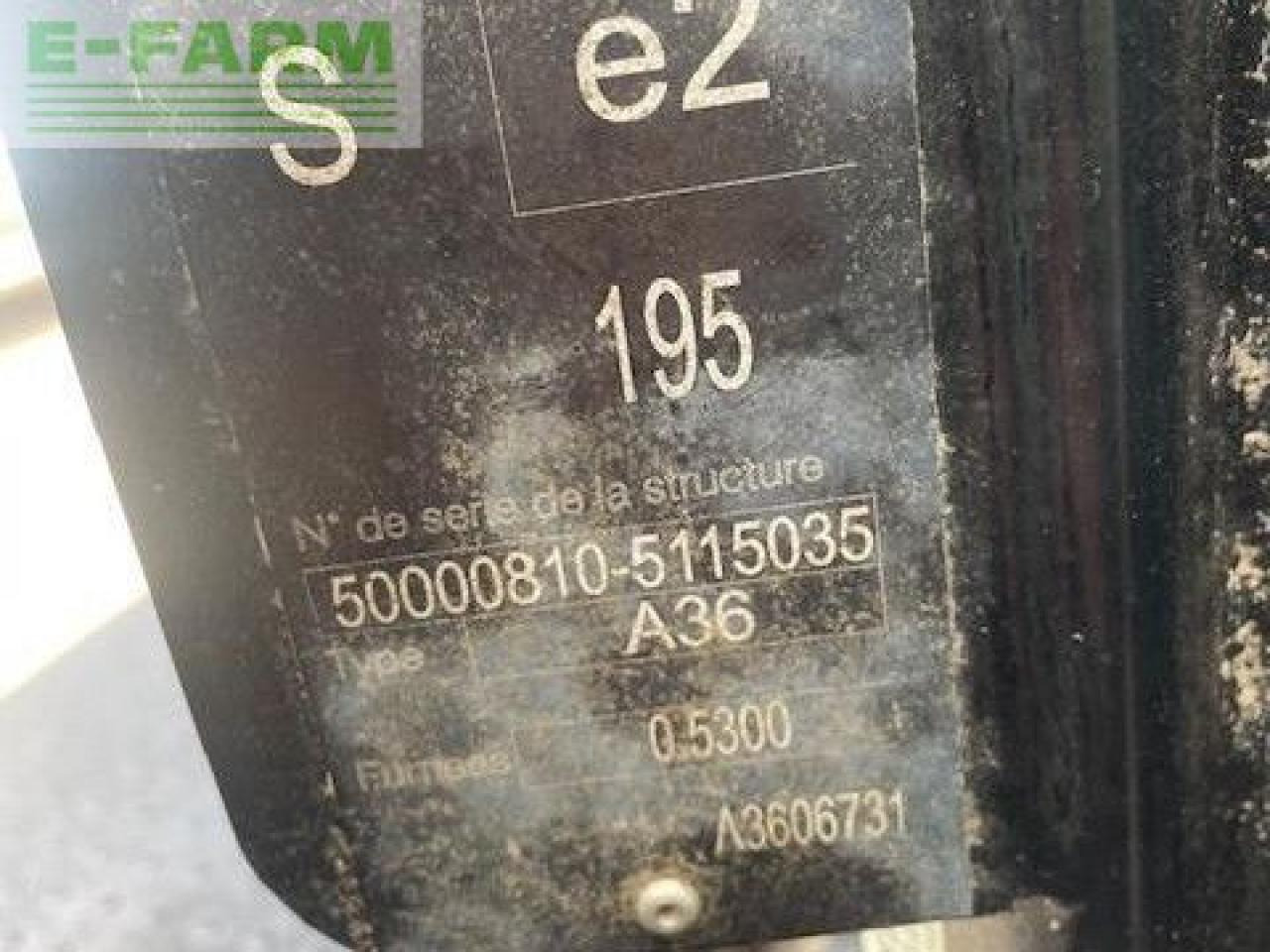 CLAAS ARION 640 - Tracteur agricole: photos 3 CLAAS ARION 640 - Tracteur agricole: photos 3