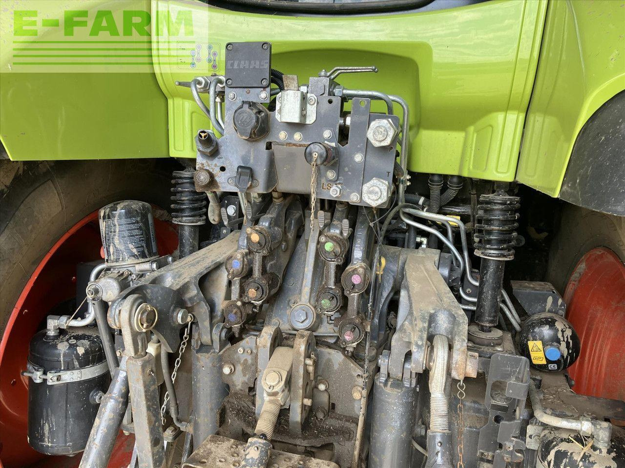 Tracteur agricole CLAAS ARION 650: photos 7