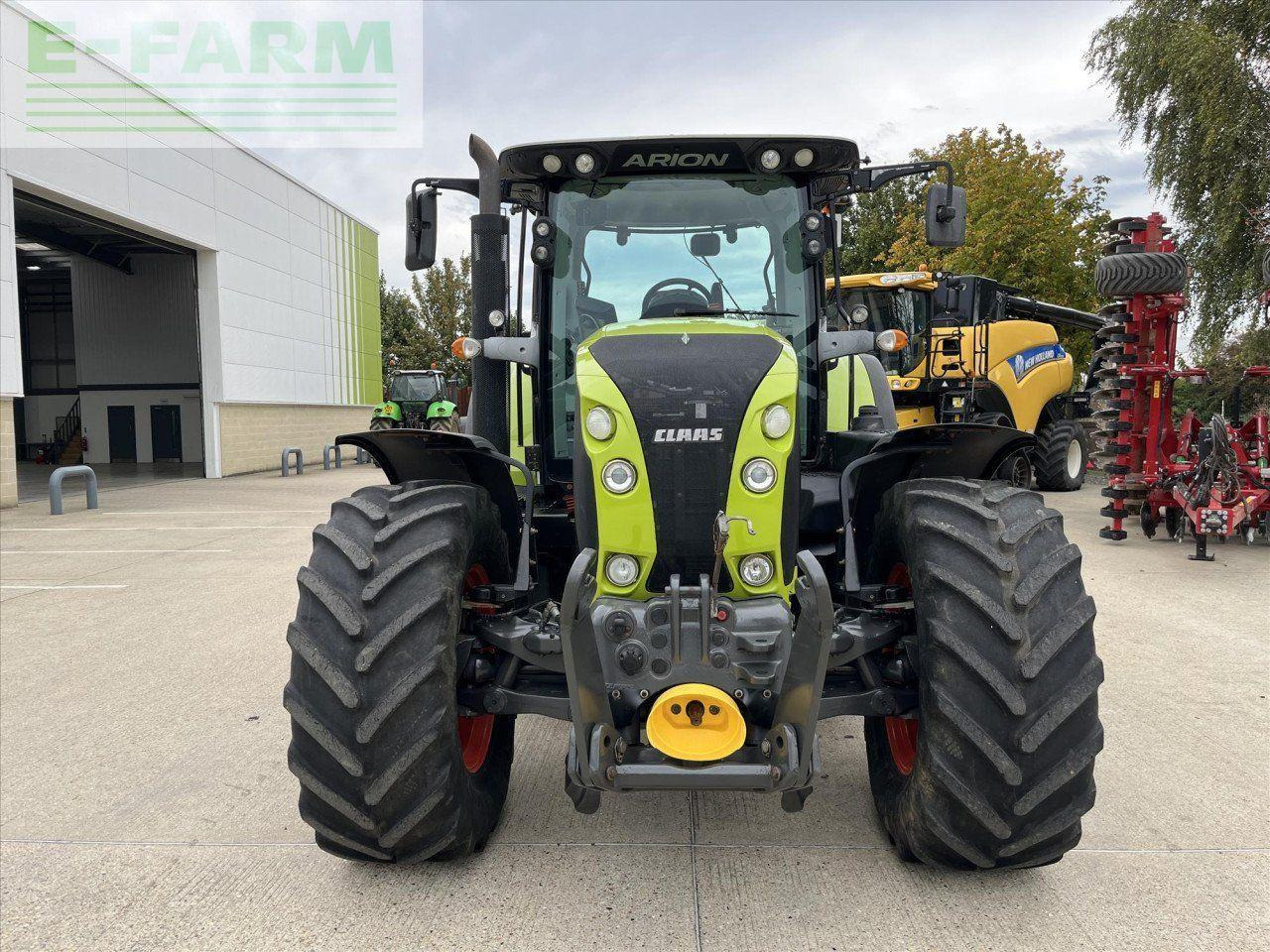 CLAAS ARION 650 CEBIS - Tracteur agricole: photos 2 CLAAS ARION 650 CEBIS - Tracteur agricole: photos 2