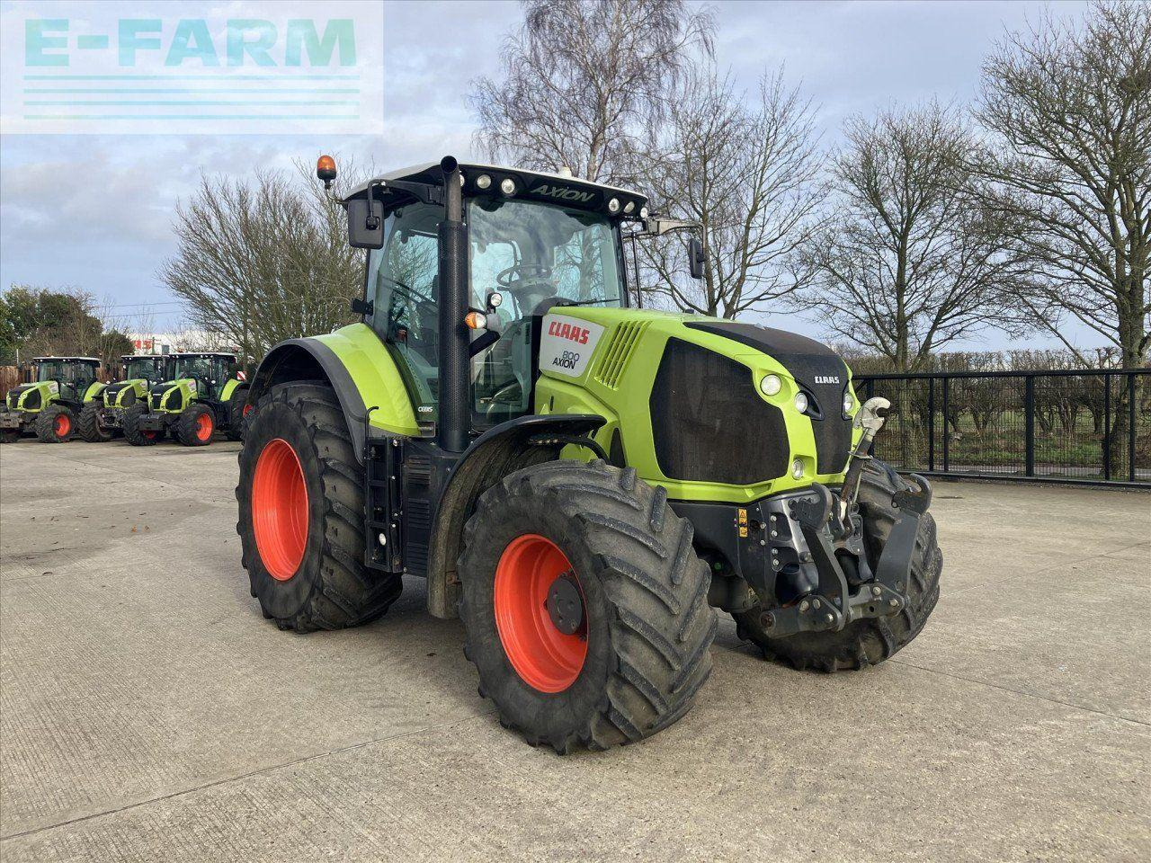CLAAS AXION 800 - Tracteur agricole: photos 3 CLAAS AXION 800 - Tracteur agricole: photos 3