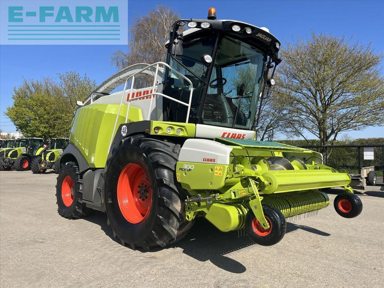CLAAS JAGUAR 970 4WD - Ensileuse: photos 3 CLAAS JAGUAR 970 4WD - Ensileuse: photos 3