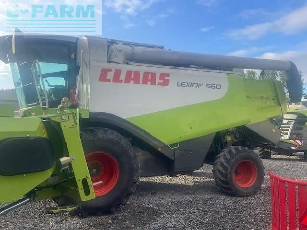 CLAAS LEXION 560 - Moissonneuse-batteuse: photos 5 CLAAS LEXION 560 - Moissonneuse-batteuse: photos 5