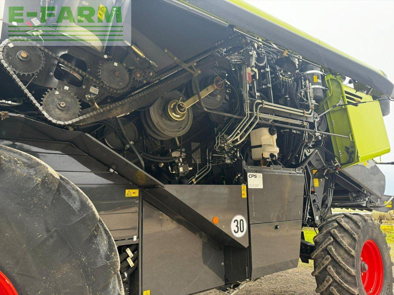 Moissonneuse-batteuse CLAAS LEXION 670 M: photos 7
