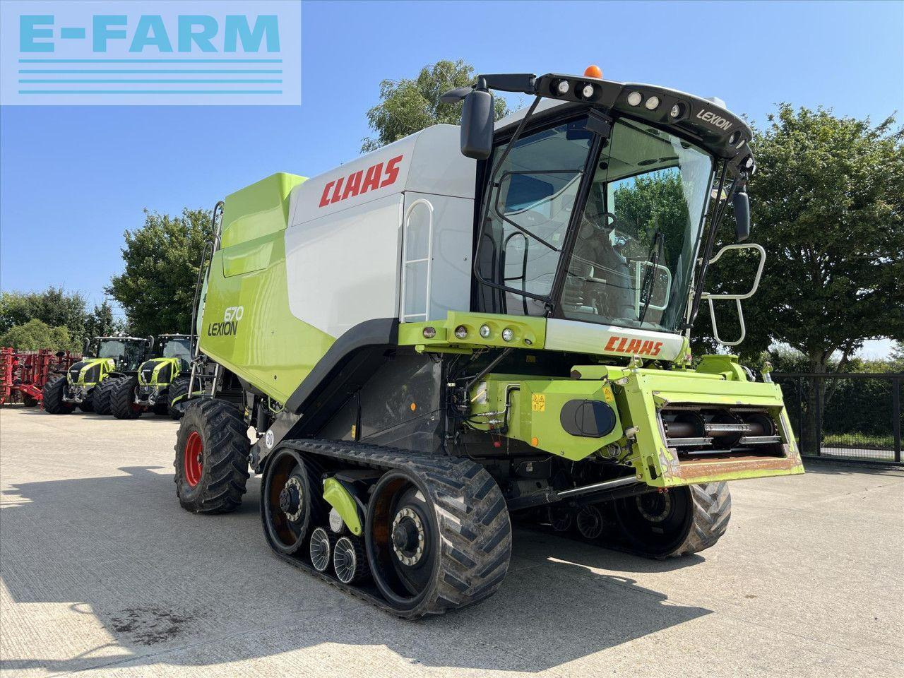 CLAAS LEXION 670 TT - Moissonneuse-batteuse: photos 3 CLAAS LEXION 670 TT - Moissonneuse-batteuse: photos 3