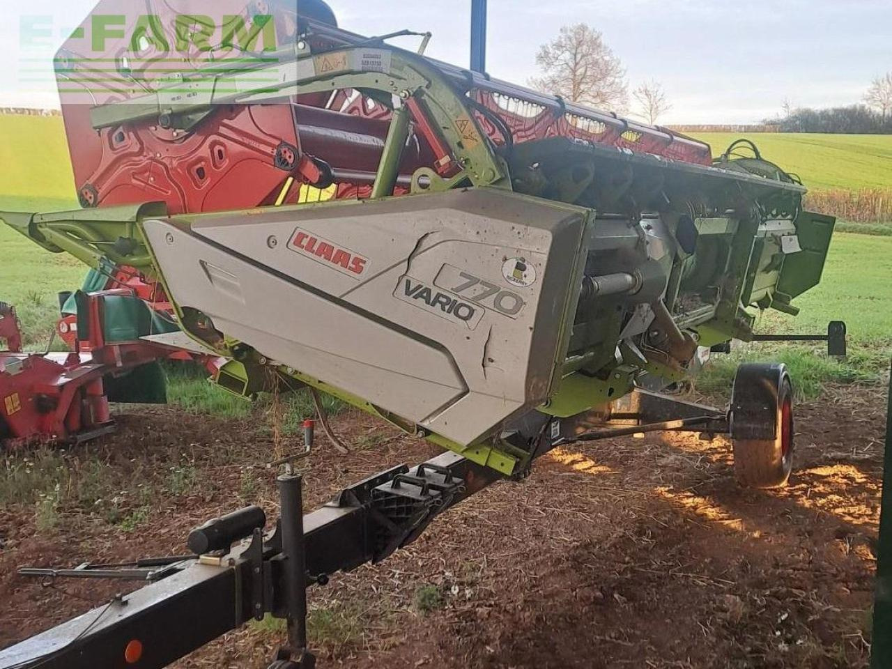 CLAAS LEXION 6800TT - Moissonneuse-batteuse: photos 2 CLAAS LEXION 6800TT - Moissonneuse-batteuse: photos 2