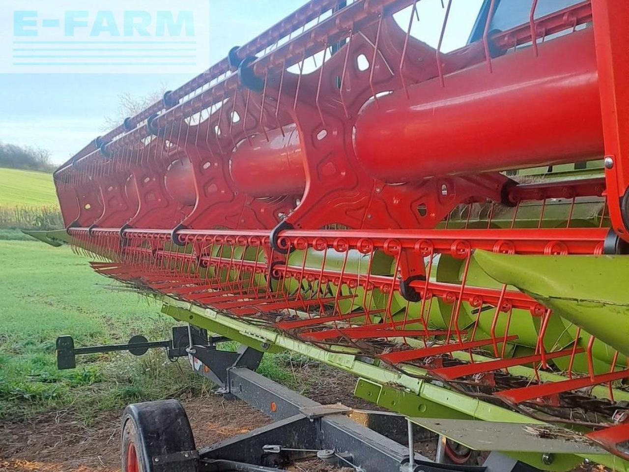 CLAAS LEXION 6800TT - Moissonneuse-batteuse: photos 3 CLAAS LEXION 6800TT - Moissonneuse-batteuse: photos 3