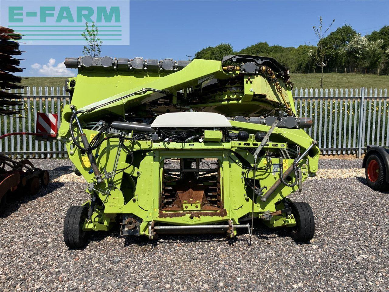 CLAAS ORBIS 900 - Ensileuse: photos 1 CLAAS ORBIS 900 - Ensileuse: photos 1