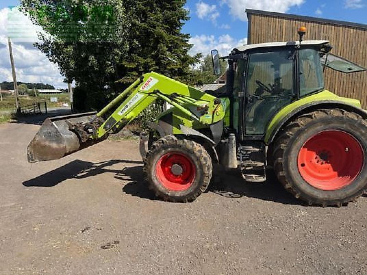 CLAAS arion 410 cis - Tracteur agricole: photos 1 CLAAS arion 410 cis - Tracteur agricole: photos 1