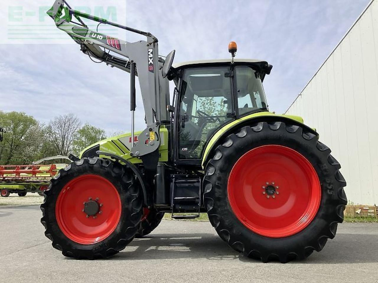 CLAAS arion 420 cis mit fl mx u10 - Tracteur agricole: photos 1 CLAAS arion 420 cis mit fl mx u10 - Tracteur agricole: photos 1