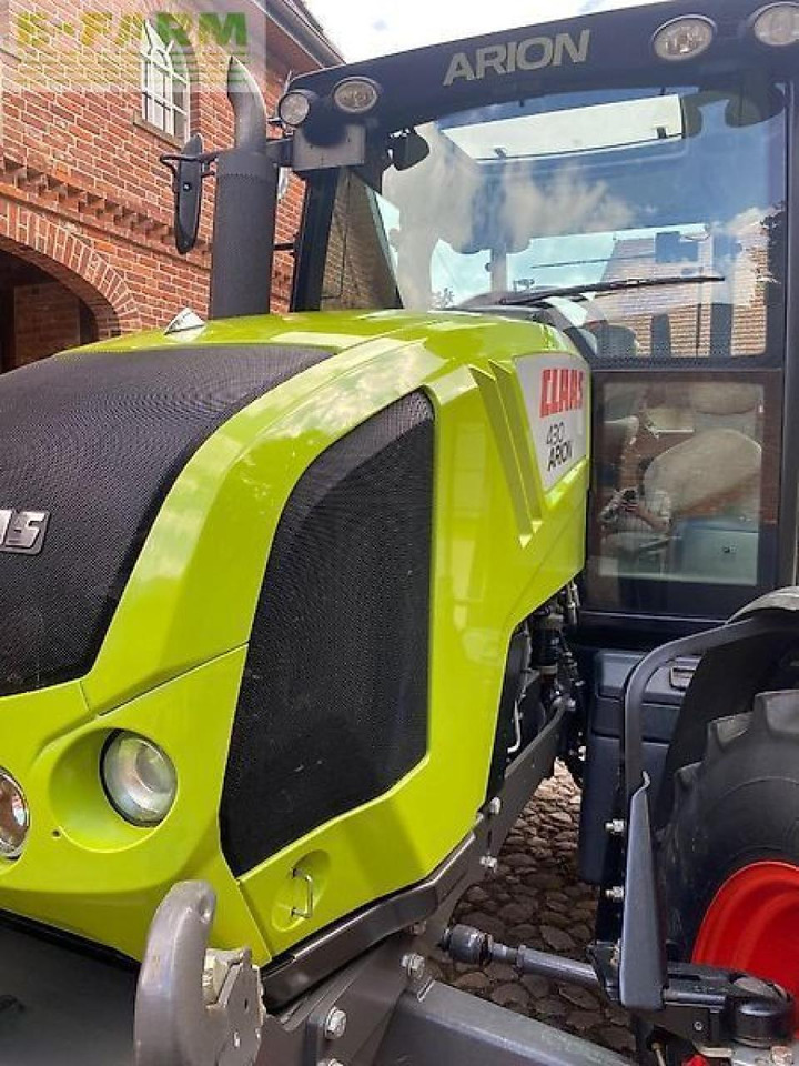 CLAAS arion 430 cis - Tracteur agricole: photos 2 CLAAS arion 430 cis - Tracteur agricole: photos 2
