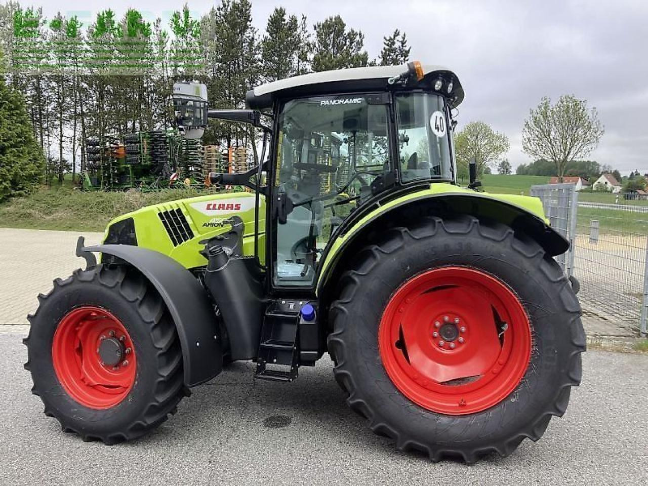 CLAAS arion 450 cis+ CIS+ - Tracteur agricole: photos 3 CLAAS arion 450 cis+ CIS+ - Tracteur agricole: photos 3