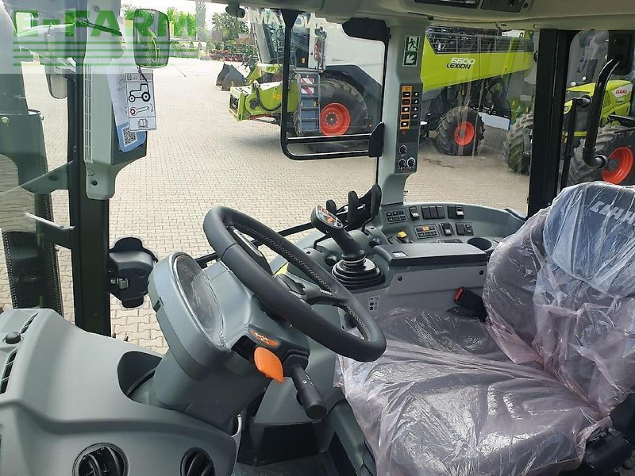 Tracteur agricole CLAAS arion 450 cis +frontlader fl 100 c CIS+: photos 6