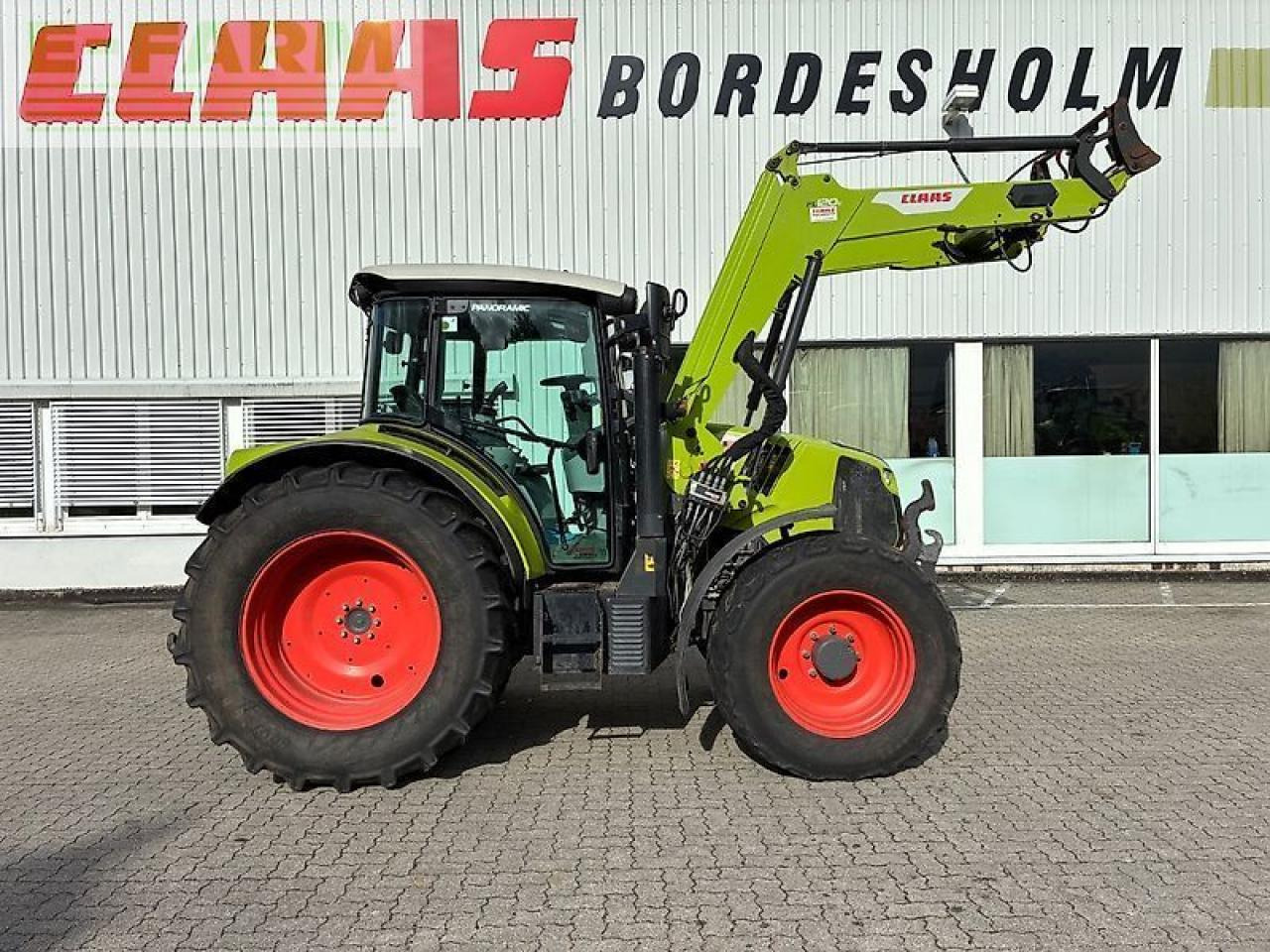 CLAAS arion 450 cis panoramic mit fl 120 c und fkh CIS - Tracteur agricole: photos 3 CLAAS arion 450 cis panoramic mit fl 120 c und fkh CIS - Tracteur agricole: photos 3