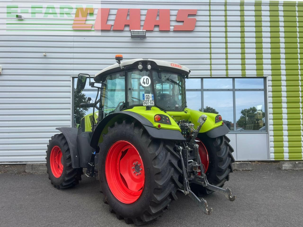 CLAAS arion 450 stage v - Tracteur agricole: photos 5 CLAAS arion 450 stage v - Tracteur agricole: photos 5