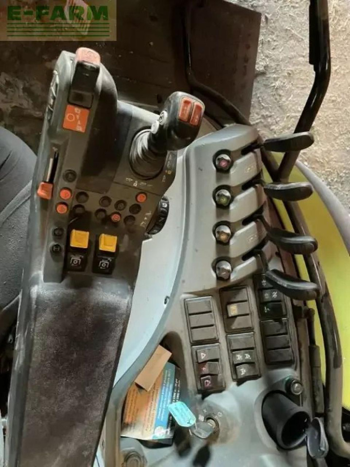 CLAAS arion 530 cis CIS - Tracteur agricole: photos 4 CLAAS arion 530 cis CIS - Tracteur agricole: photos 4