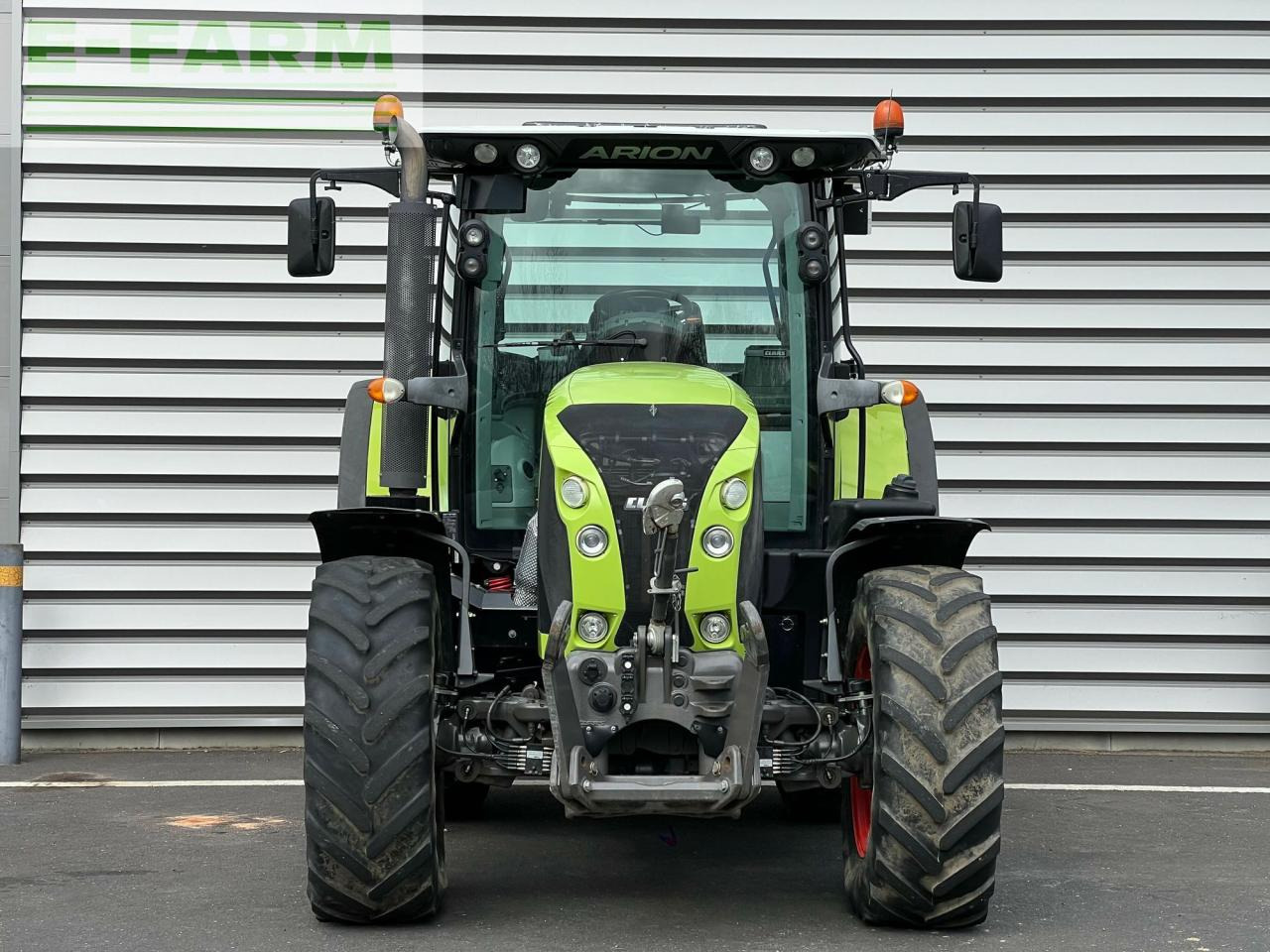 CLAAS arion 530 cis CIS - Tracteur agricole: photos 2 CLAAS arion 530 cis CIS - Tracteur agricole: photos 2