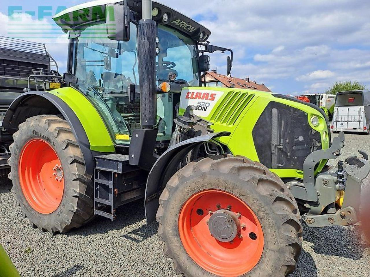 CLAAS arion 530 cis CIS - Tracteur agricole: photos 1 CLAAS arion 530 cis CIS - Tracteur agricole: photos 1