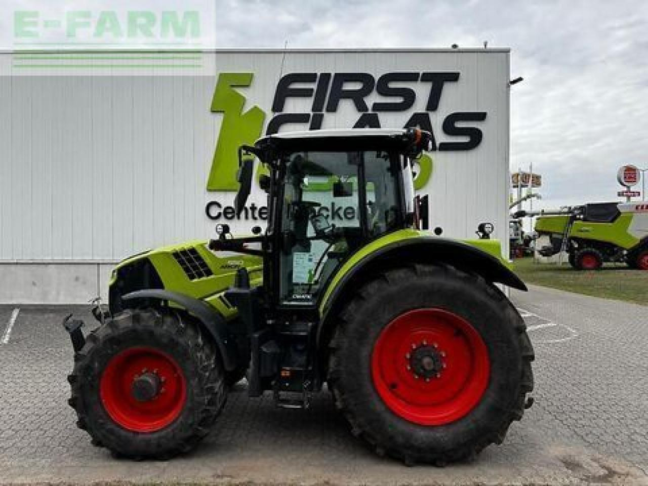 CLAAS arion 550 cmatic CMATIC - Tracteur agricole: photos 2 CLAAS arion 550 cmatic CMATIC - Tracteur agricole: photos 2