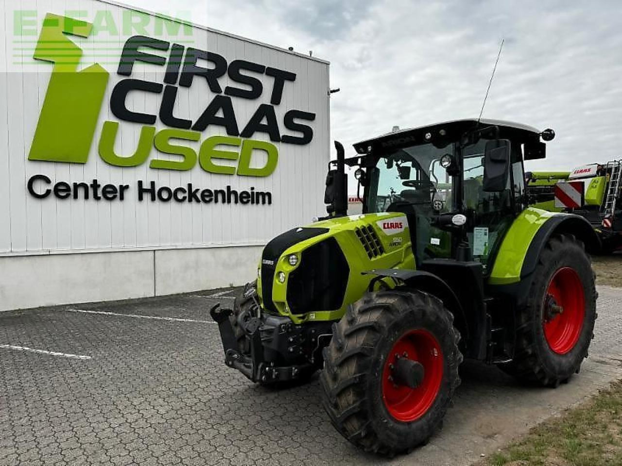 CLAAS arion 550 cmatic CMATIC - Tracteur agricole: photos 1 CLAAS arion 550 cmatic CMATIC - Tracteur agricole: photos 1