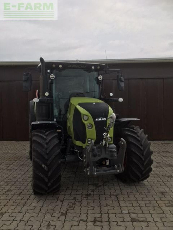 CLAAS arion 550 cmatic cebis CMATIC CEBIS - Tracteur agricole: photos 1 CLAAS arion 550 cmatic cebis CMATIC CEBIS - Tracteur agricole: photos 1