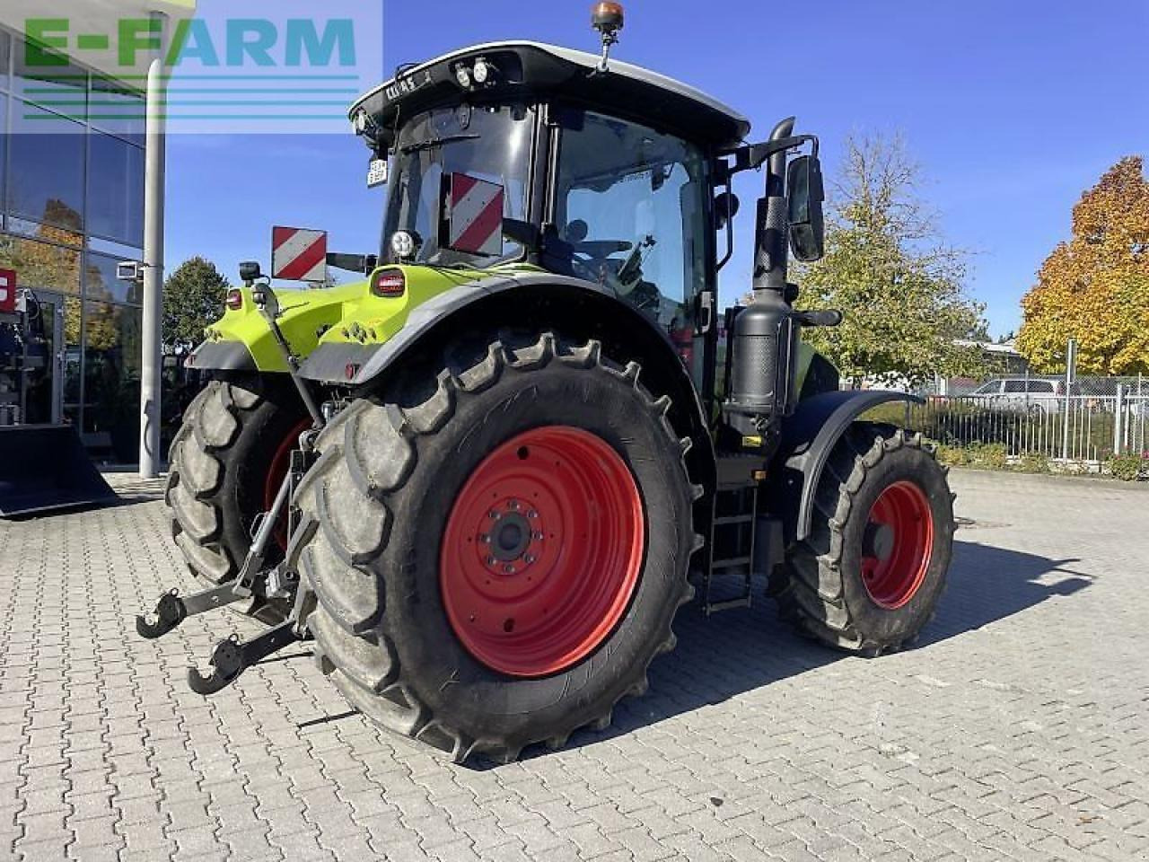 CLAAS arion 550 cmatic - stage v ceb CMATIC - Tracteur agricole: photos 5 CLAAS arion 550 cmatic - stage v ceb CMATIC - Tracteur agricole: photos 5