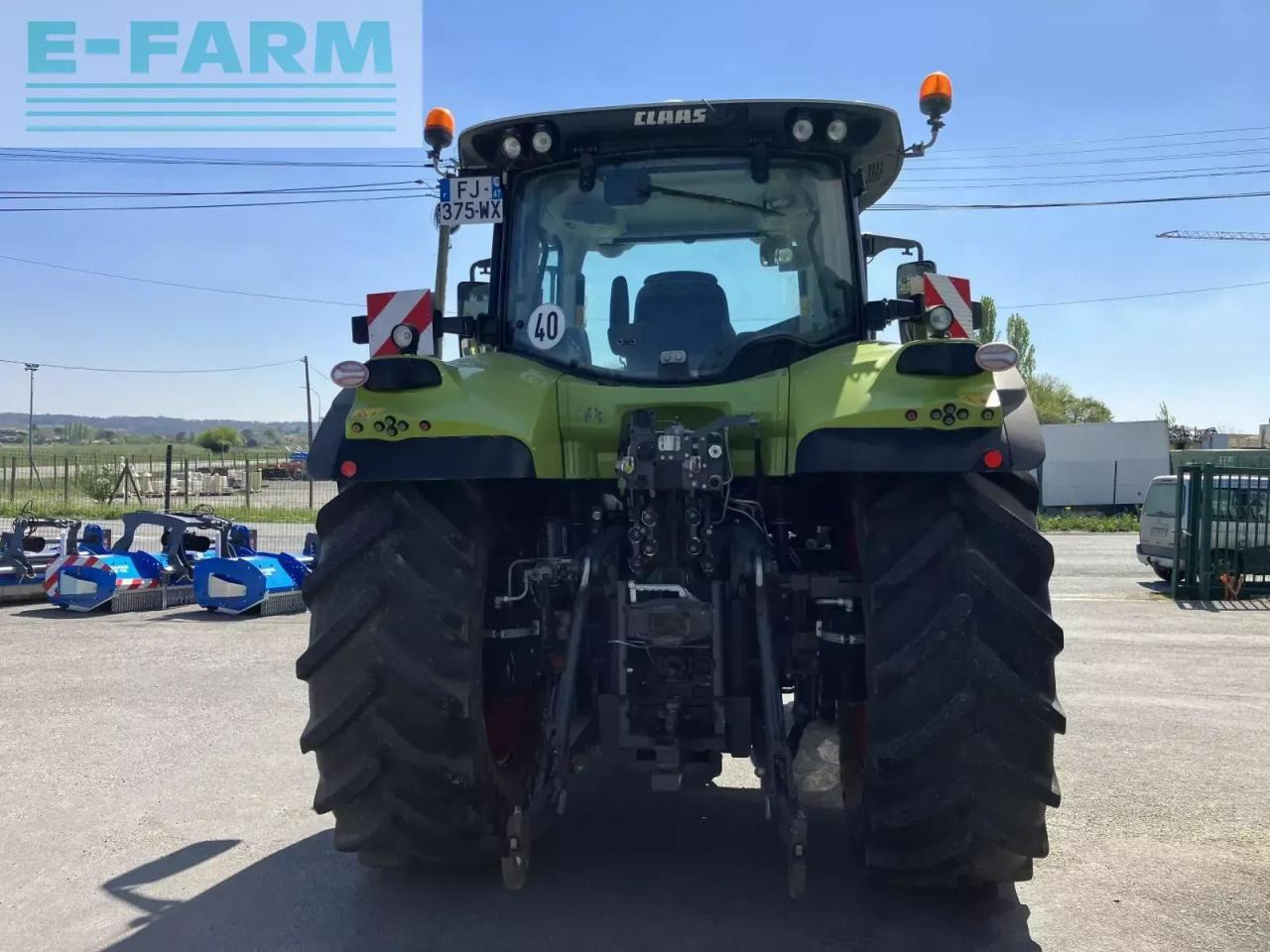 CLAAS arion 610 c-matic + s10 C - Tracteur agricole: photos 3 CLAAS arion 610 c-matic + s10 C - Tracteur agricole: photos 3