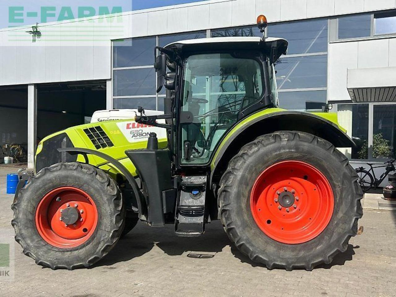 CLAAS arion 630 - Tracteur agricole: photos 3 CLAAS arion 630 - Tracteur agricole: photos 3