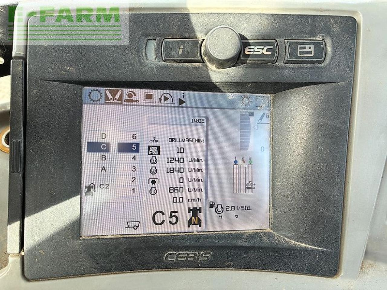 CLAAS arion 640 cebis CEBIS - Tracteur agricole: photos 3 CLAAS arion 640 cebis CEBIS - Tracteur agricole: photos 3