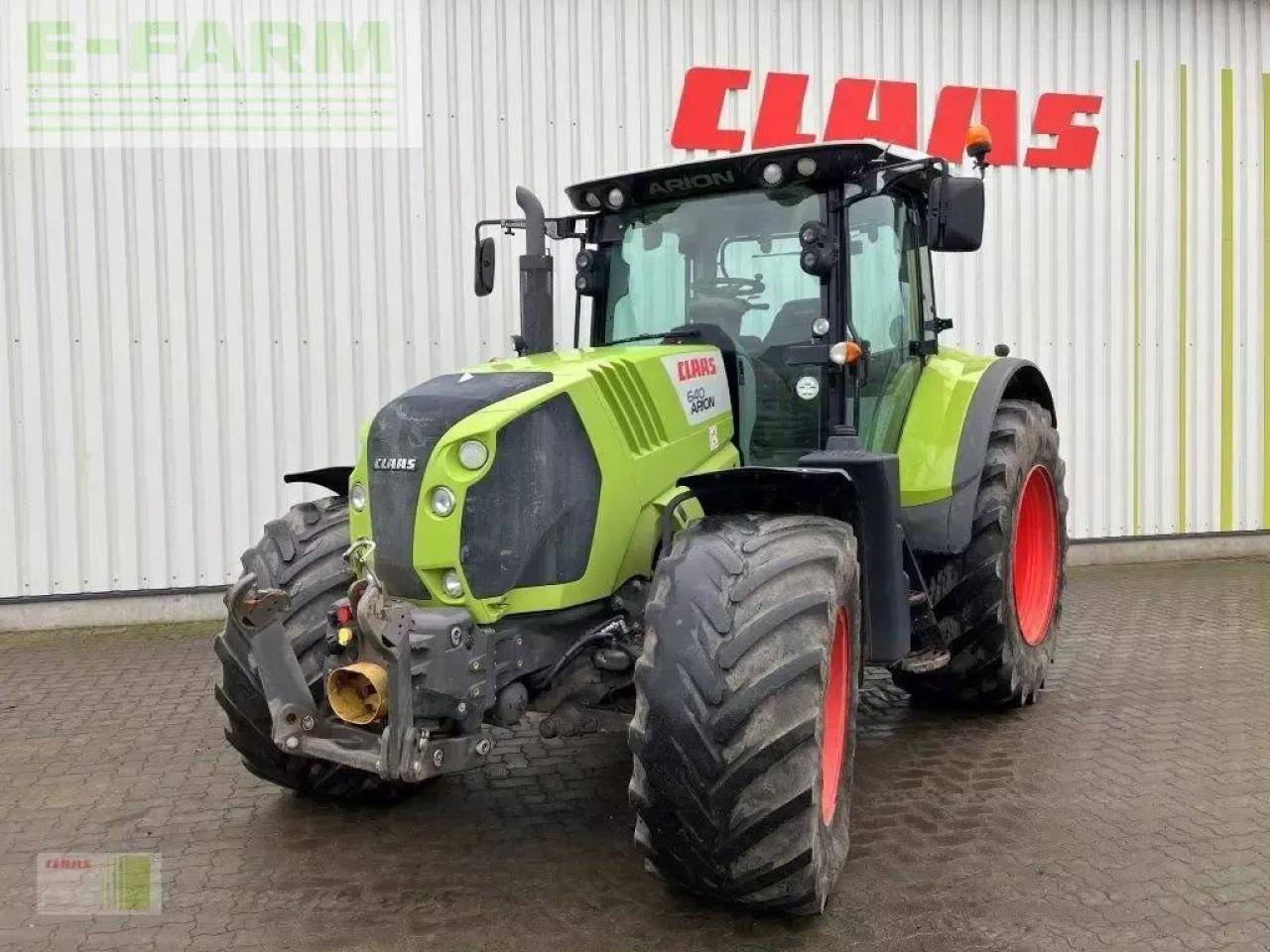 CLAAS arion 640 cis hexashift CIS - Tracteur agricole: photos 1 CLAAS arion 640 cis hexashift CIS - Tracteur agricole: photos 1