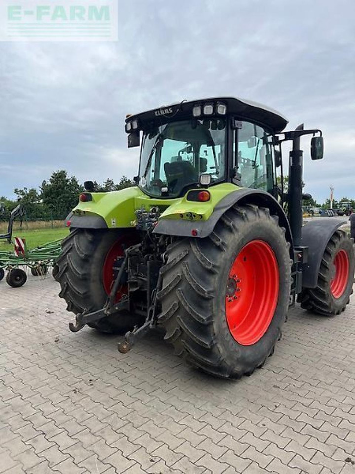 CLAAS arion 650 cis CIS - Tracteur agricole: photos 5 CLAAS arion 650 cis CIS - Tracteur agricole: photos 5