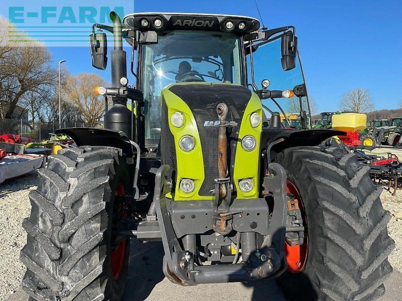 CLAAS arion 650 cis+ CIS+ - Tracteur agricole: photos 1 CLAAS arion 650 cis+ CIS+ - Tracteur agricole: photos 1