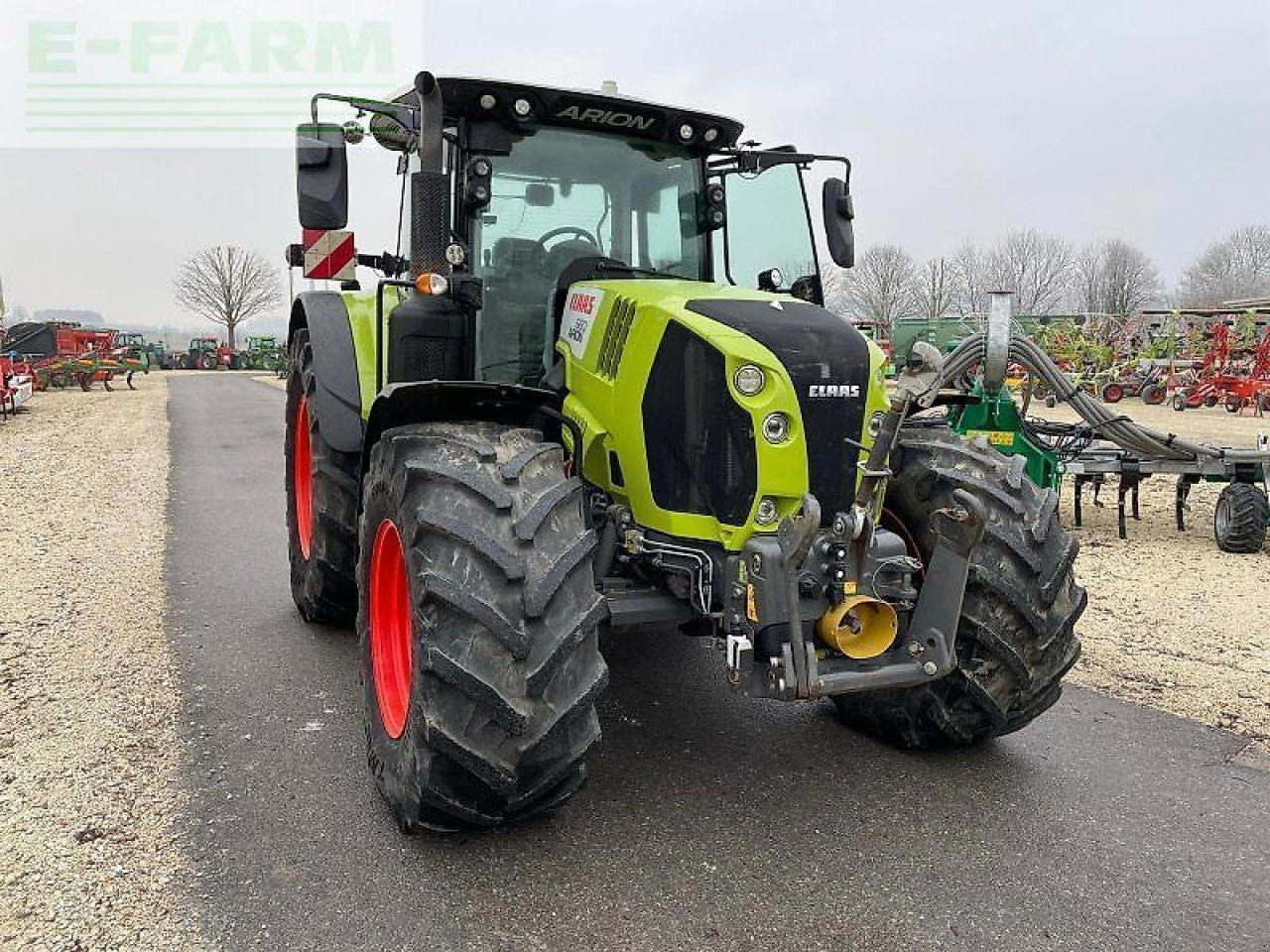 CLAAS arion 660 cis + CMATIC CIS+ - Tracteur agricole: photos 1 CLAAS arion 660 cis + CMATIC CIS+ - Tracteur agricole: photos 1