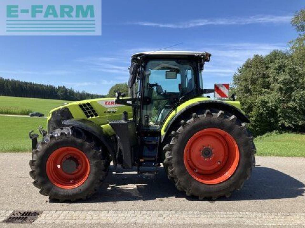 CLAAS arion 660 cmatic cebis CMATIC CEBIS - Tracteur agricole: photos 2 CLAAS arion 660 cmatic cebis CMATIC CEBIS - Tracteur agricole: photos 2
