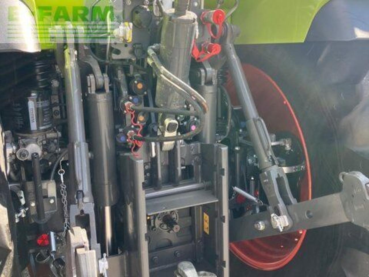 Tracteur agricole CLAAS arion 660 cmatic cebis CMATIC CEBIS: photos 11 Tracteur agricole CLAAS arion 660 cmatic cebis CMATIC CEBIS: photos 11