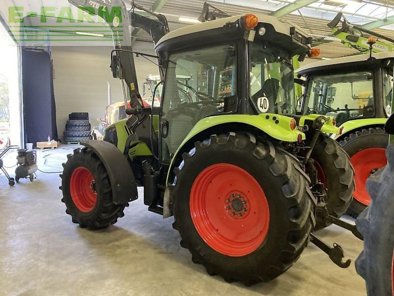 CLAAS atos 340 c C - Tracteur agricole: photos 1 CLAAS atos 340 c C - Tracteur agricole: photos 1