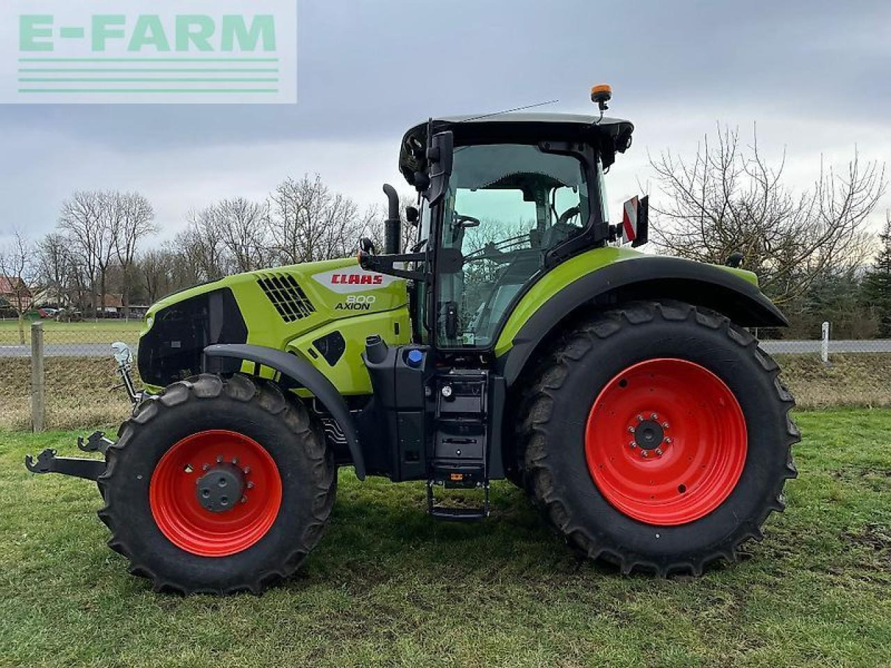 CLAAS axion 800 - Tracteur agricole: photos 3 CLAAS axion 800 - Tracteur agricole: photos 3