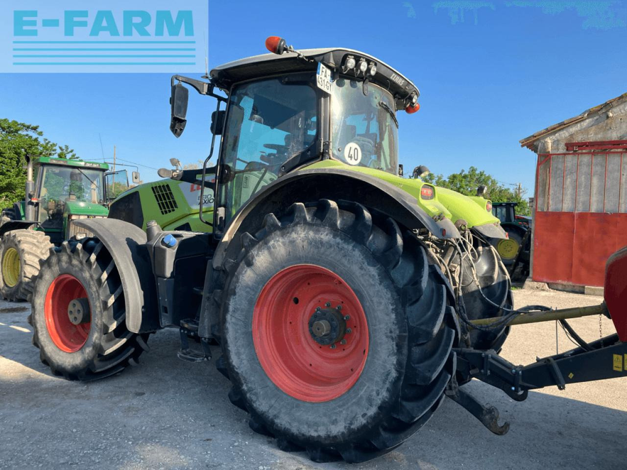 CLAAS axion 830 cmatic CMATIC - Tracteur agricole: photos 2 CLAAS axion 830 cmatic CMATIC - Tracteur agricole: photos 2