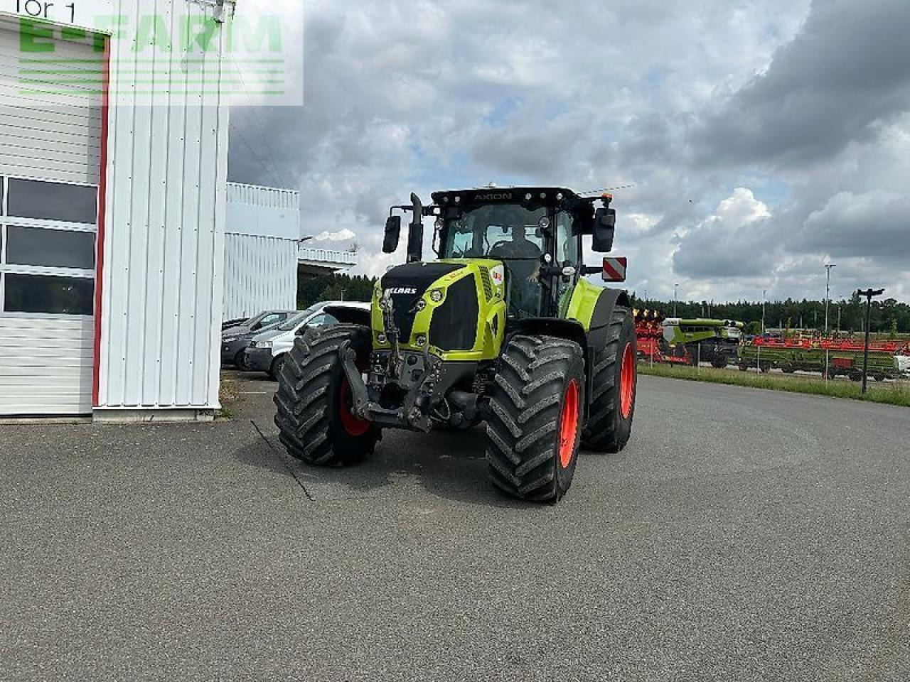 CLAAS axion 870 - Tracteur agricole: photos 2 CLAAS axion 870 - Tracteur agricole: photos 2