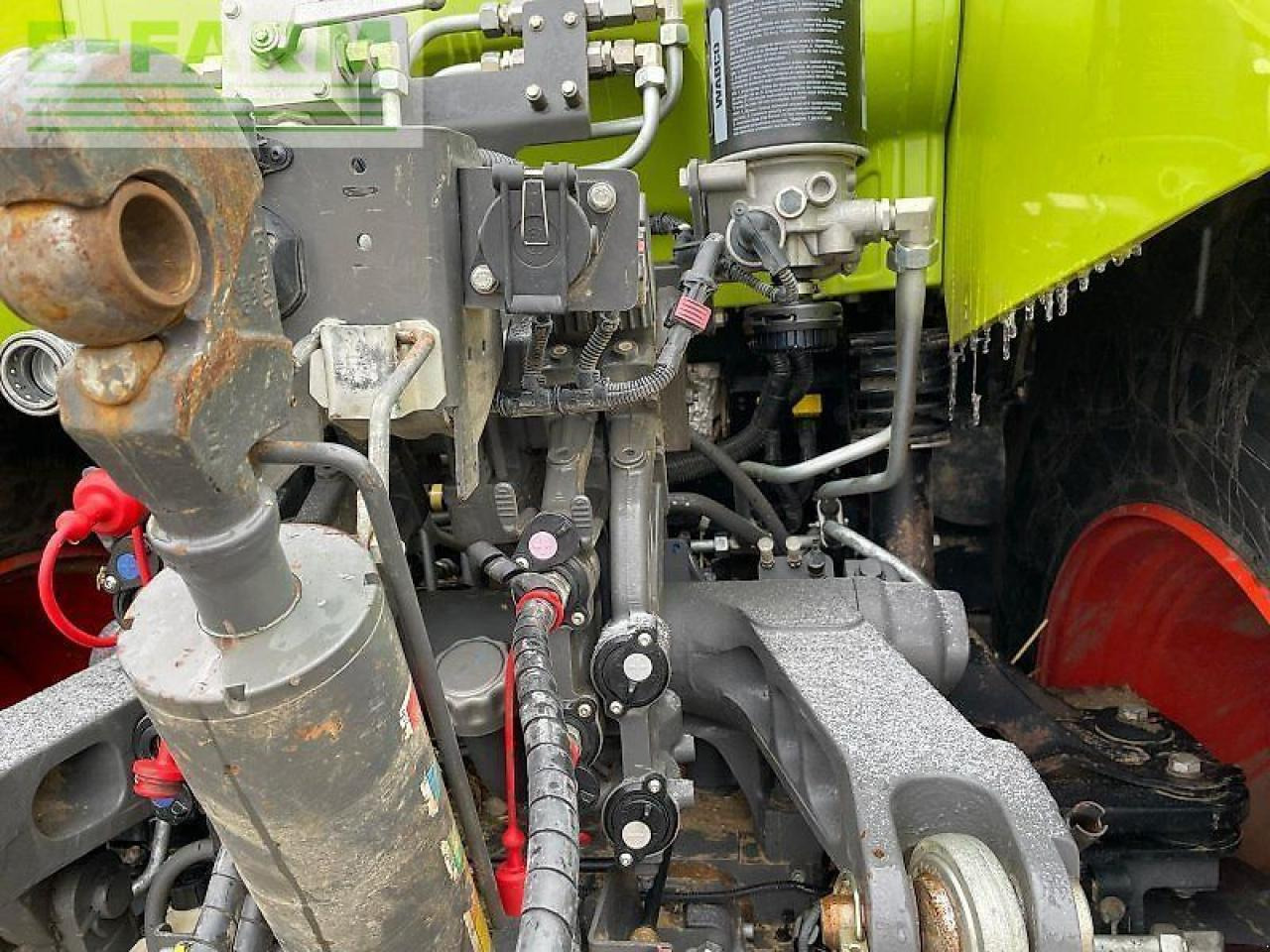 Tracteur agricole CLAAS axion 870 cmatic cebis CMATIC CEBIS: photos 23