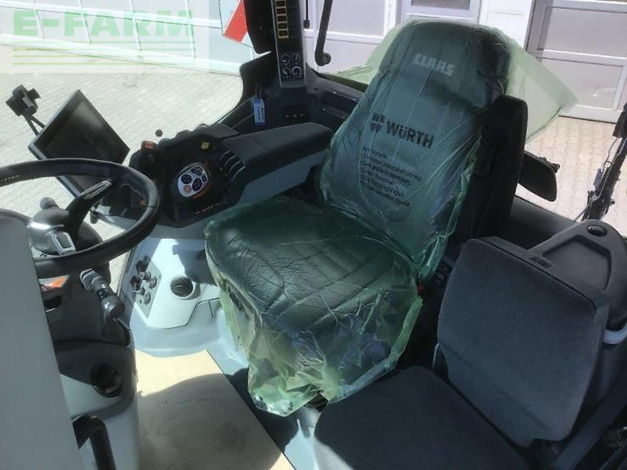 Tracteur agricole CLAAS axion 960 terratrac: photos 9 Tracteur agricole CLAAS axion 960 terratrac: photos 9