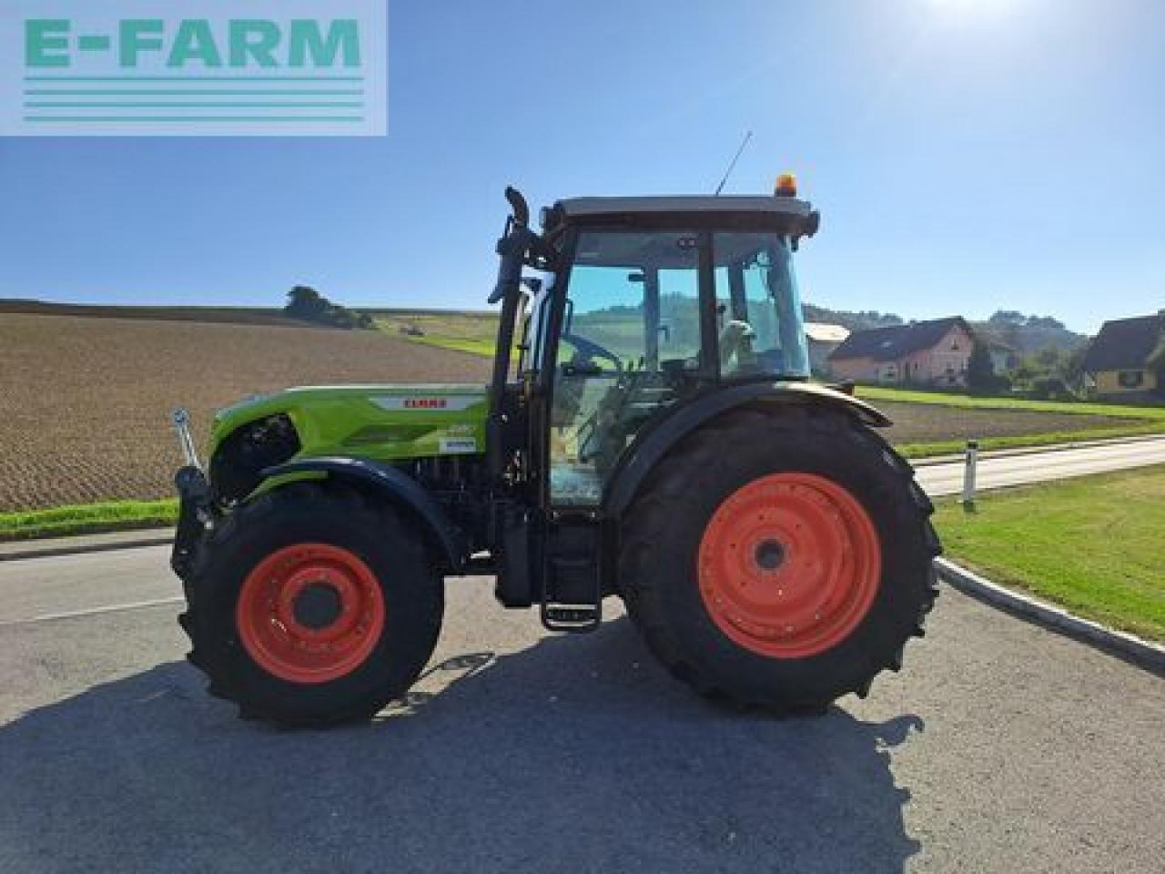 CLAAS axos 240 - Tracteur agricole: photos 3 CLAAS axos 240 - Tracteur agricole: photos 3