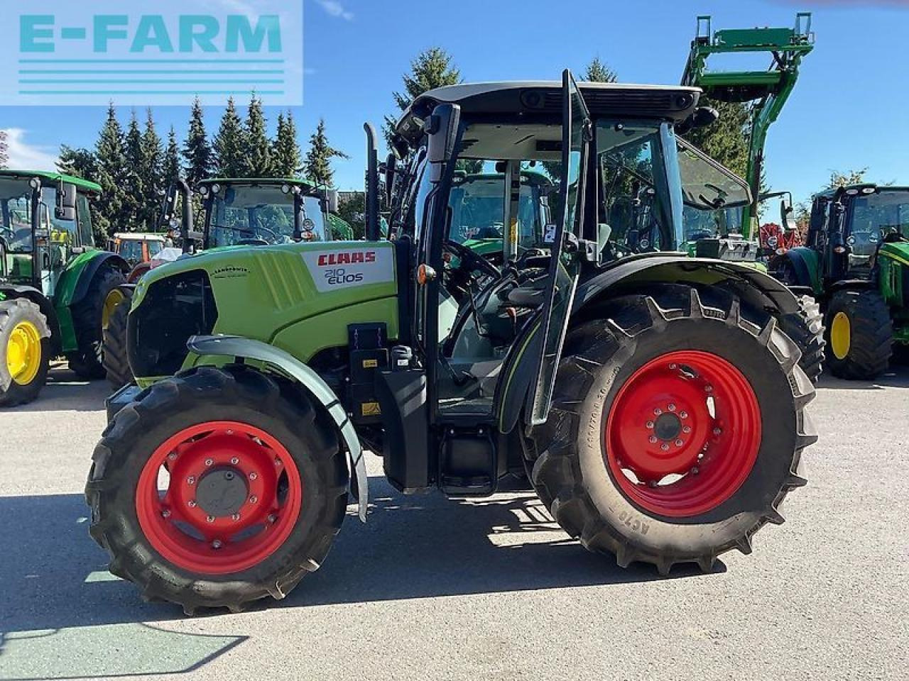 CLAAS elios 210 - Tracteur agricole: photos 2 CLAAS elios 210 - Tracteur agricole: photos 2